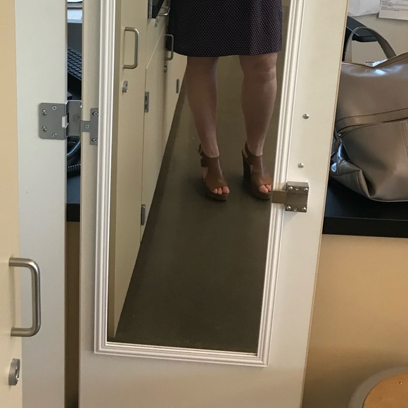 Michael Kors Josephine leather wedge - Picture 9 of 10